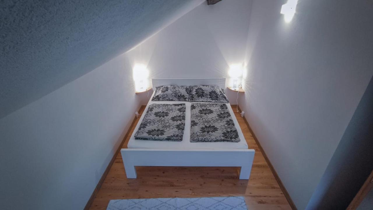 Holiday Home Emir Racic Экстерьер фото