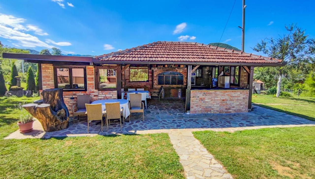 Holiday Home Emir Racic Экстерьер фото